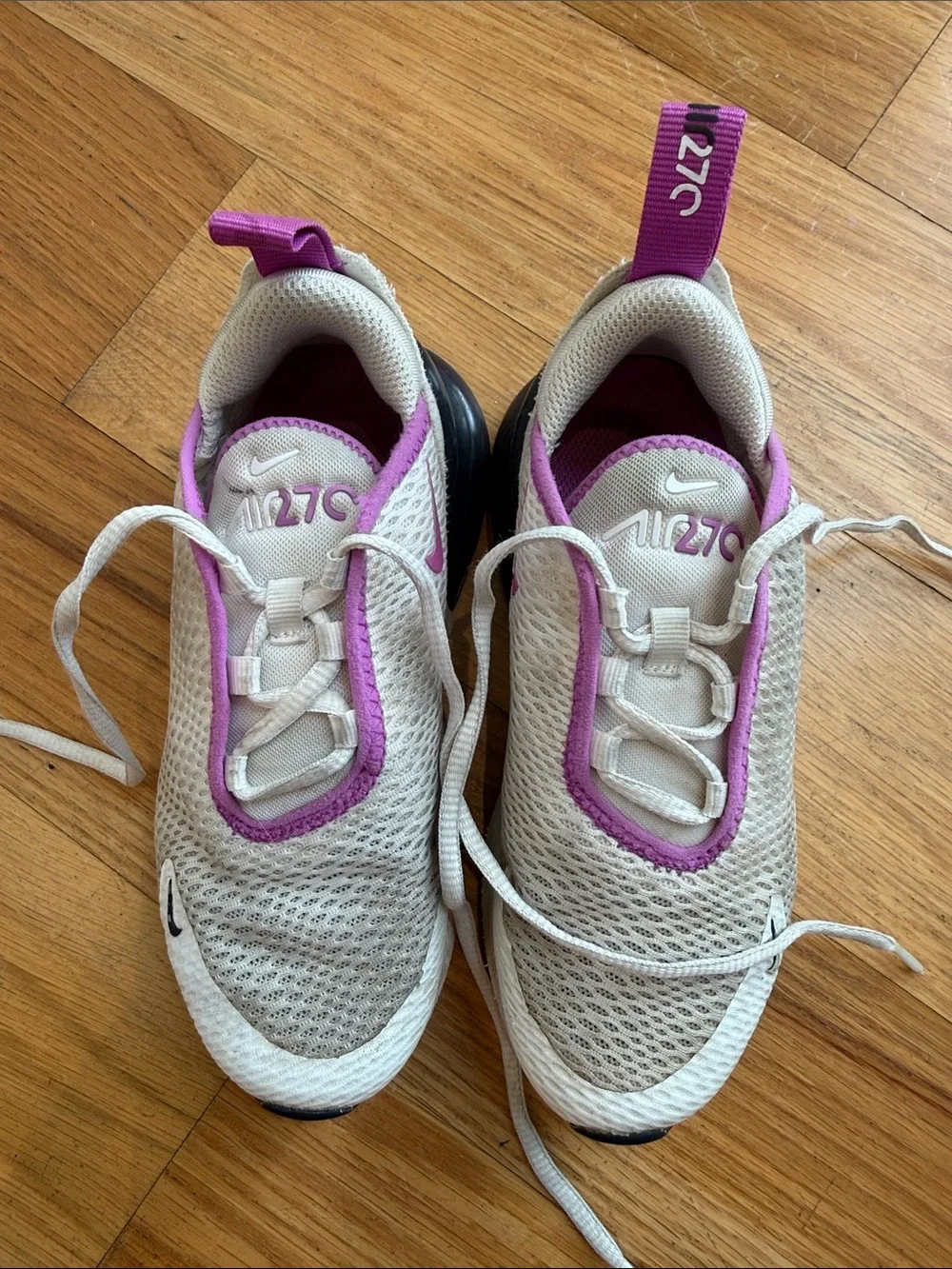 Nike Kid’s Light Gray and Purple Air 270 Sneakers